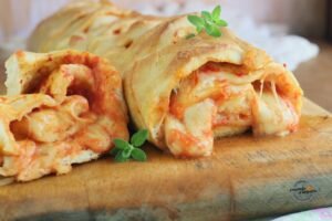Ricetta Pizza Arrotolata (Pizza Stromboli)