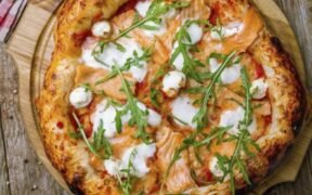 Ricetta Pizza Al Salmone E Rucola